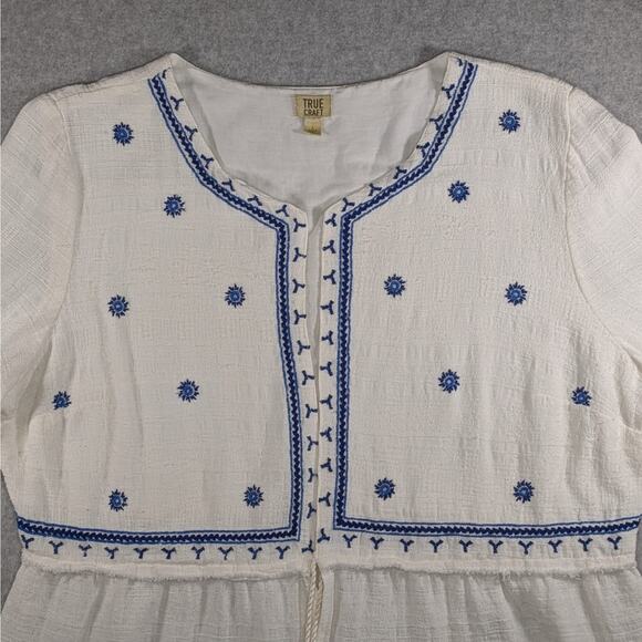 True Craft Jacket L White 100% Cotton Blue Embroidered Boho Peplum Tie Raw Hems - Picture 9 of 15